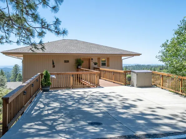 1138 Heather Dr, Murphys, CA 95247