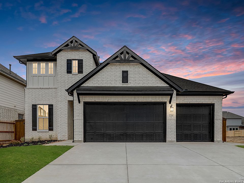 1st image of 12518 Silver Gate