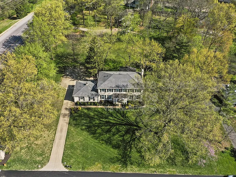 15997 Trowbridge Rd — Photo 31