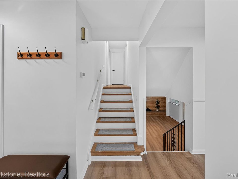 711 Sylvanwood Dr, photo 8
