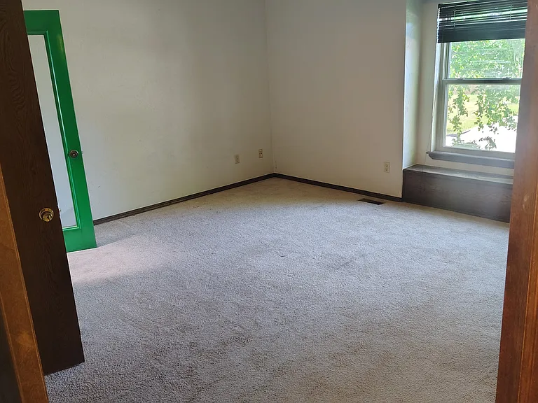 829 NW 111th St — Photo 37