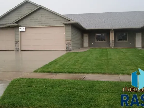 3806 E Vendavel St, Sioux Falls, SD 57108