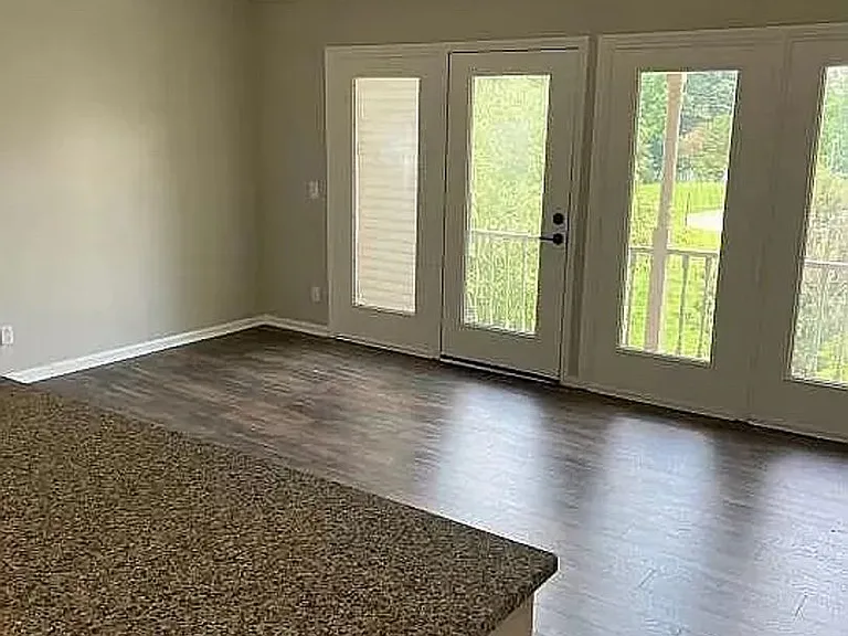 6116 Meadow Rose Ln — Photo 14