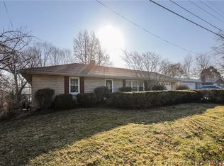 3018 Sieveking Rd, New Albany, IN 47150