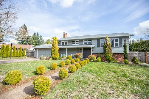 4578 14th Pl S Photo 1