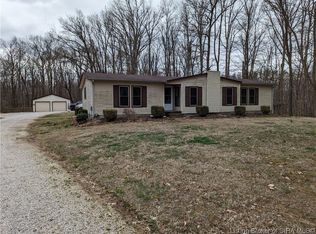 5121 E Borden Rd, Pekin, IN 47165