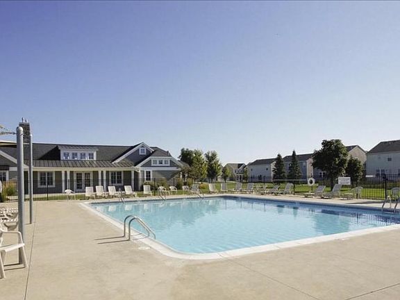 2nd image of 8417 Lausen Ln
