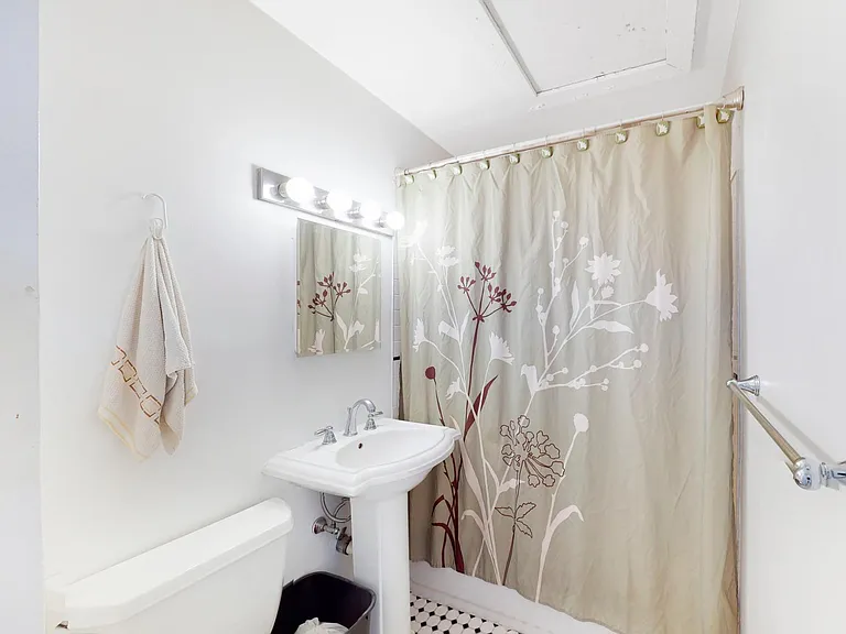 289 Beacon St #10 — Photo 8