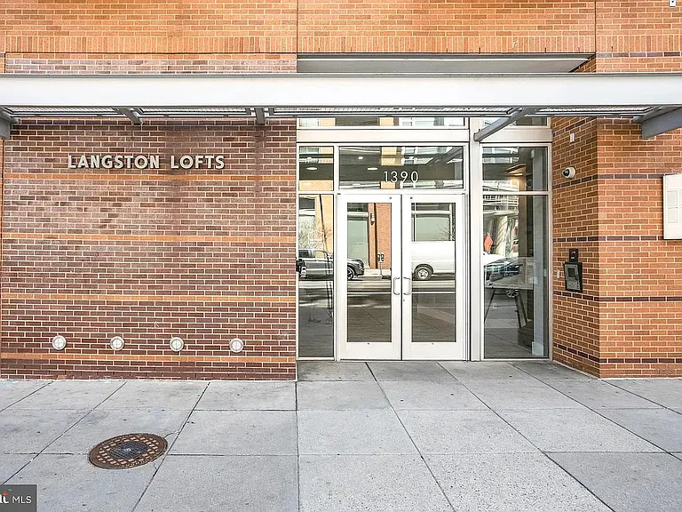 1390 V St NW #501 — Photo 10