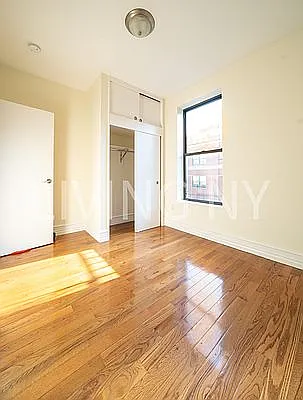 Rented by Living New York | media 4
