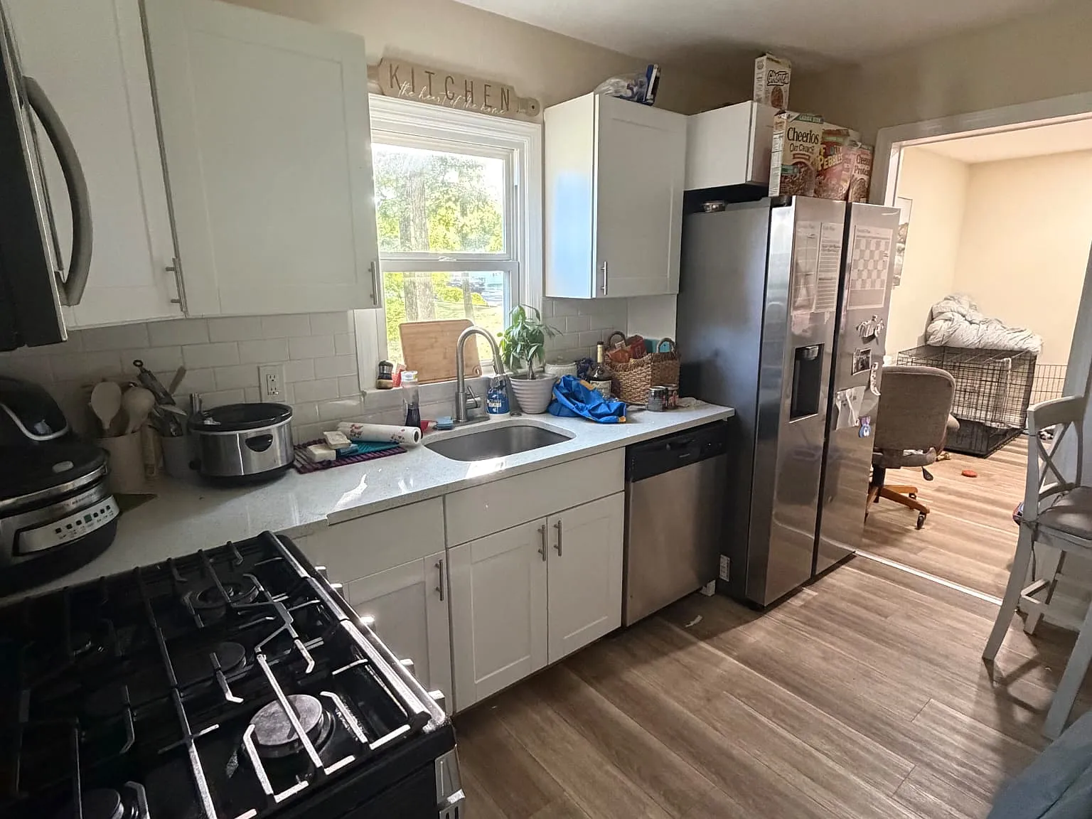 3 bed, $2,850 — Photo 2