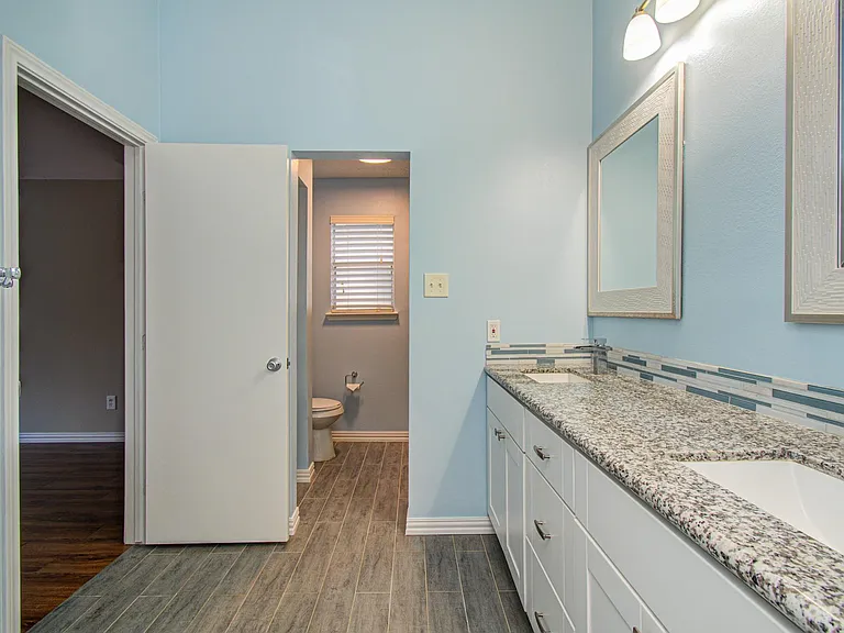 10546 Rippling Fields Dr — Photo 20