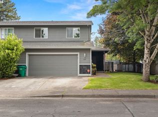 818 SE Francis Ave, Gresham, OR 97080