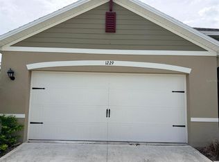 1229 Red Hill Rd, Davenport, FL 33837
