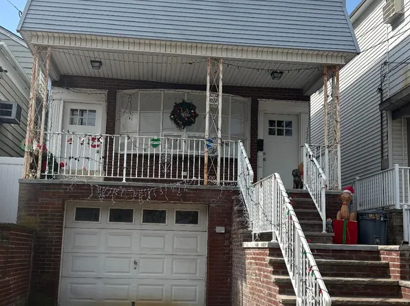 128 West 30th Street image 1 of 11