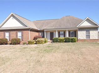 369 Summertime Pkwy, Deatsville, AL 36022