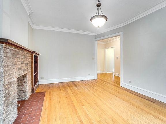 2nd image of 5417 N Glenwood Ave APT 1