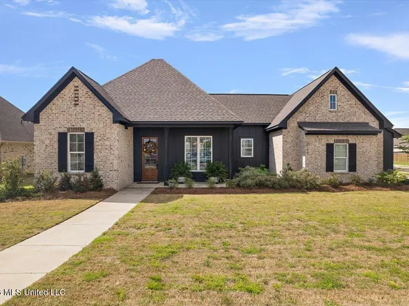 645 Peregan St, Canton, MS 39046