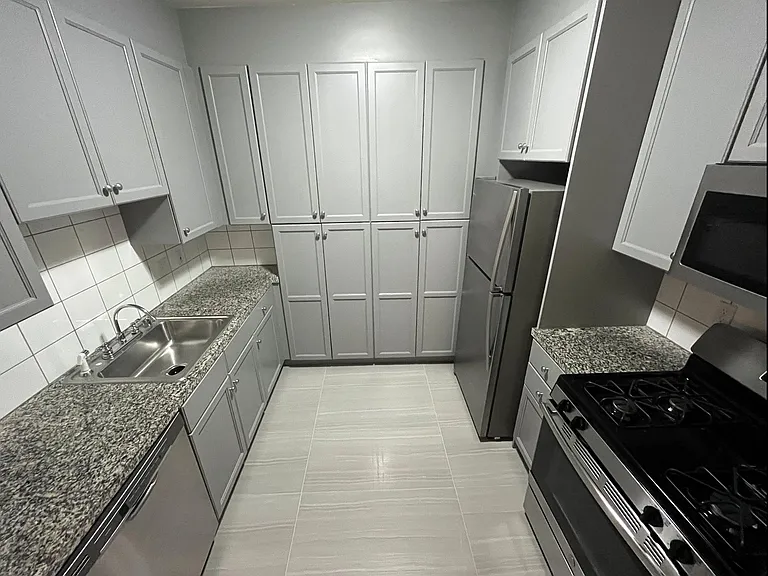 1625 Pacific Ave #404 — Photo 1