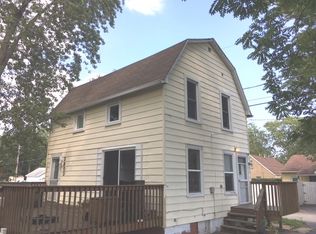 2903 Elizabeth Ave, Zion, IL 60099