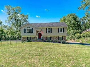 29 Arthur Ave, Newton, NJ 07860