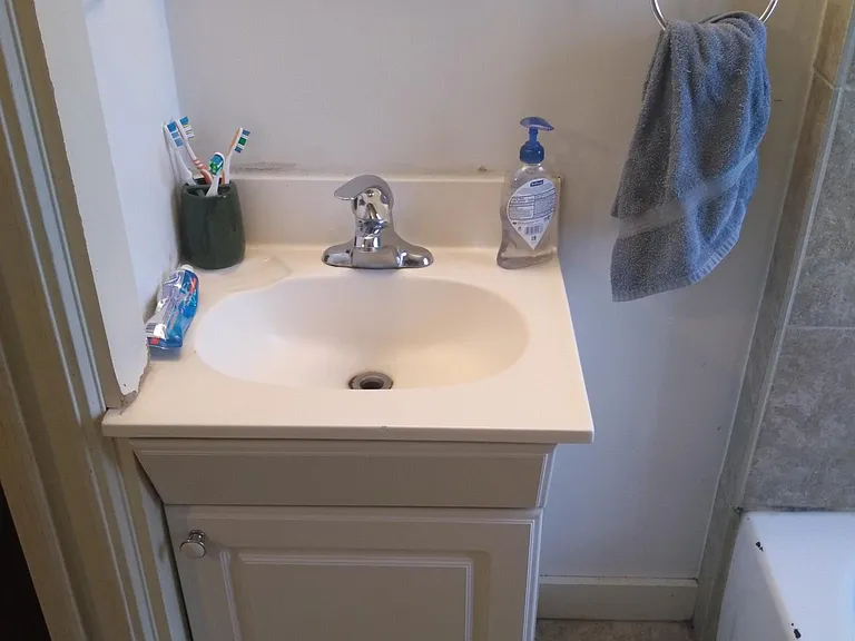 1879 Lacrosse Ave — Photo 3