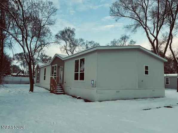 5366 Carol Dr, Sun Valley, NV 89433