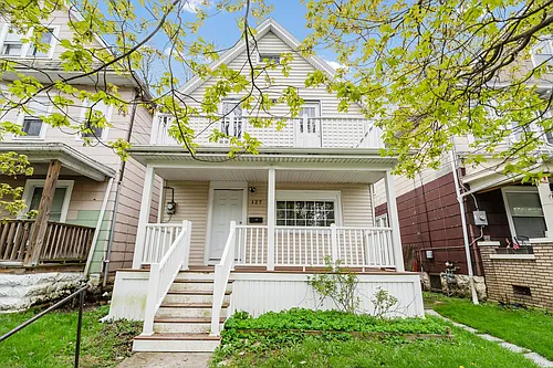 127 Riverside Ave Photo 1