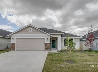 895 E Ionia Dr, Meridian, ID 83642