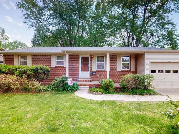 1505 Parklane Dr, Murray, KY 42071