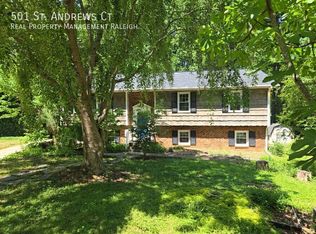 501 Saint Andrews Ct, Raleigh, NC 27615