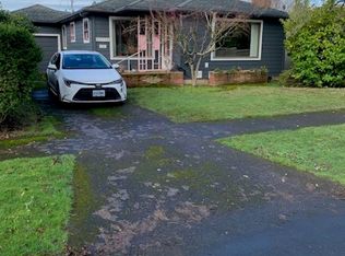 2085 Laurel Ave NE, Salem, OR