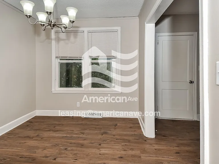 15881_006_wm_-_dining_room_13369193.jpg