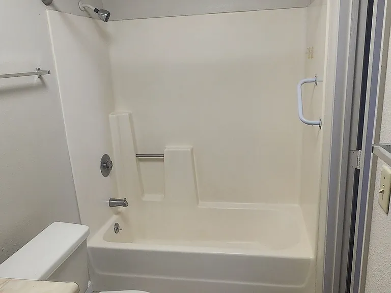 870 Browning St #9 — Photo 11