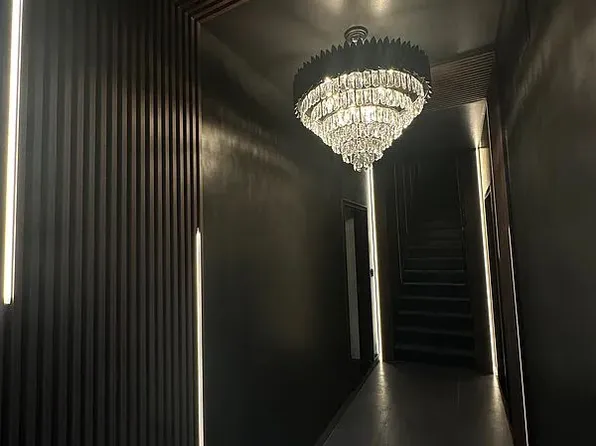 1867 Palmetto Street image 1 of 8