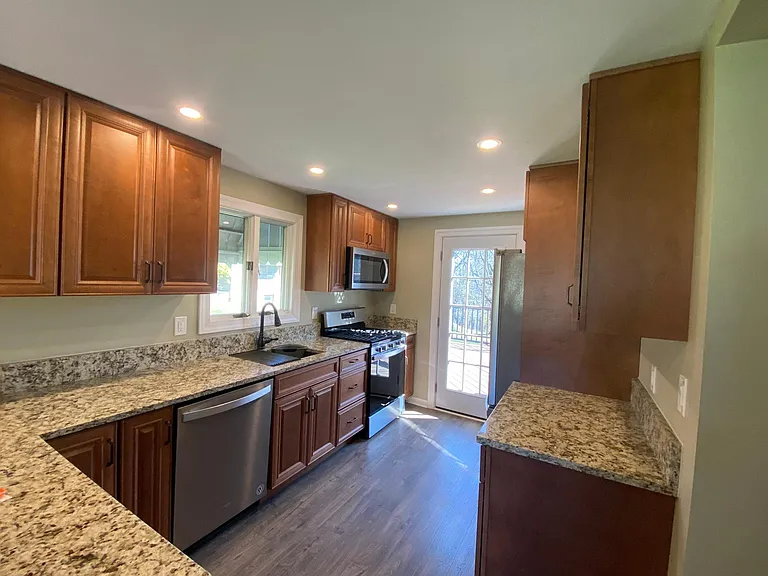 106 Hivue Ln — Photo 5