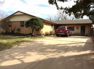 4661 SE Brighton Dr, Lawton, OK 73501