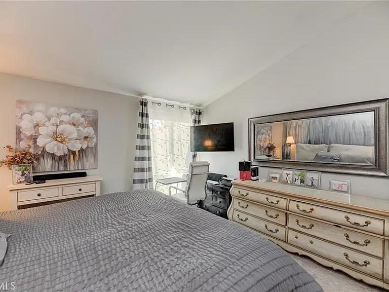 824 Camino Real #204 — Photo 20