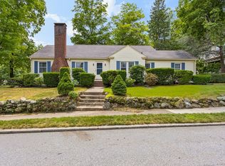 2 Hunting St, North Attleboro, MA 02760