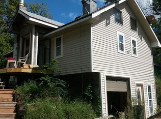 375 Ioway St, Weston, MO 64098