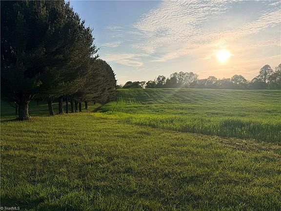 3rd image of 0 Powell Rd