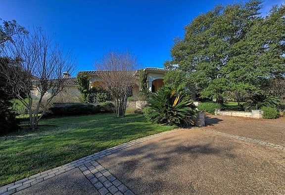 4th image of 4 Club Estates Pkwy