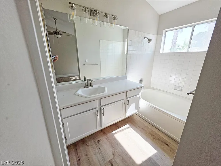 5736 Bolton Bay Way — Photo 16