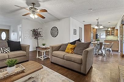 5th image of 5808 El Capitan St #1F-640070
