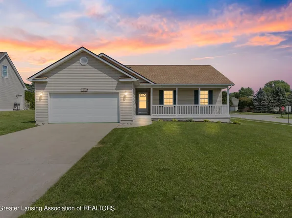 1653 Gander Hill Dr, Holt, MI 48842