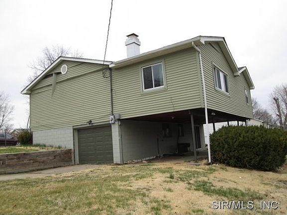 5th image of 5901 Dogwood Ln