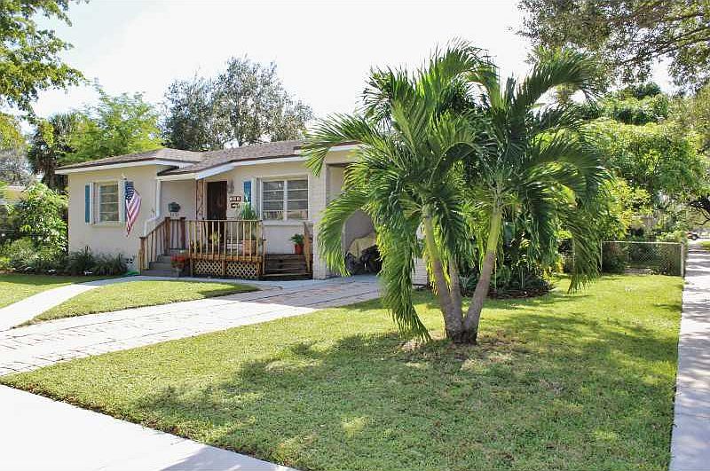 1st image of 188 Whitethorn Dr