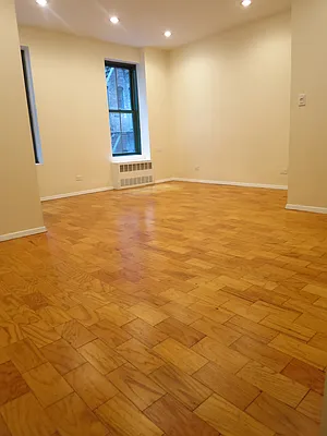 Rented by City & Suburban | media 22