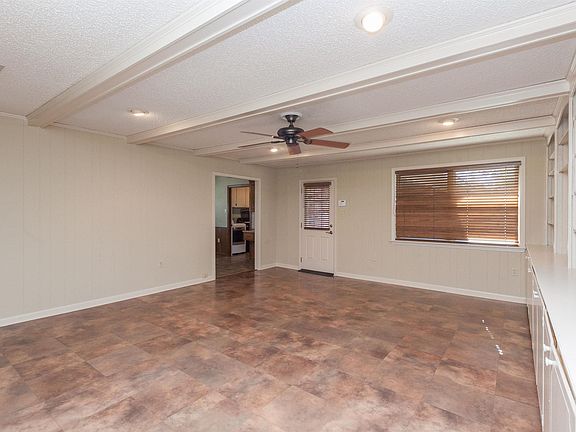 4th image of 1144 Stoneliegh Dr