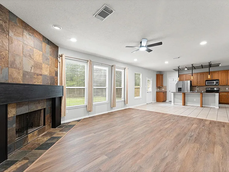 135 S Spinning Wheel Cir — Photo 22
